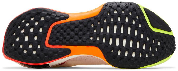 Nike ZoomX Invincible Run Flyknit 3 Wake Up Pack   Bright Crimson