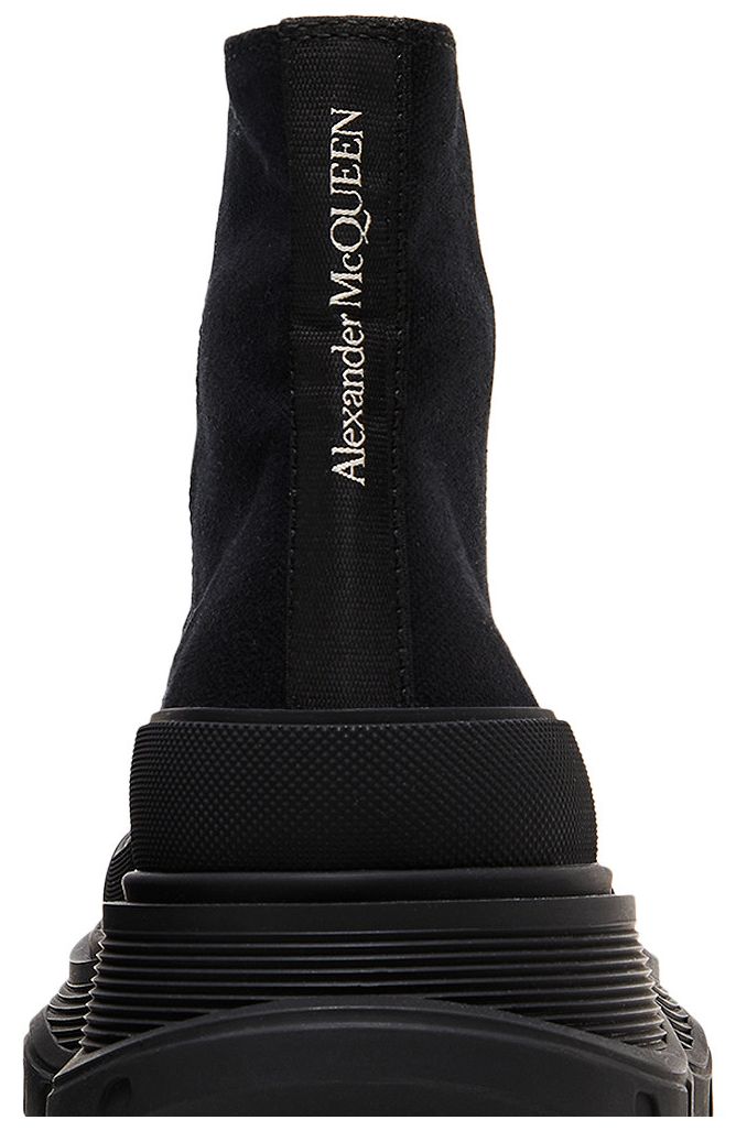 Alexander McQueen Wmns Tread Slick Boot Black
