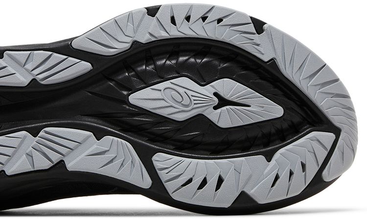 Asics Novablast 4 Wide Black Graphite Grey