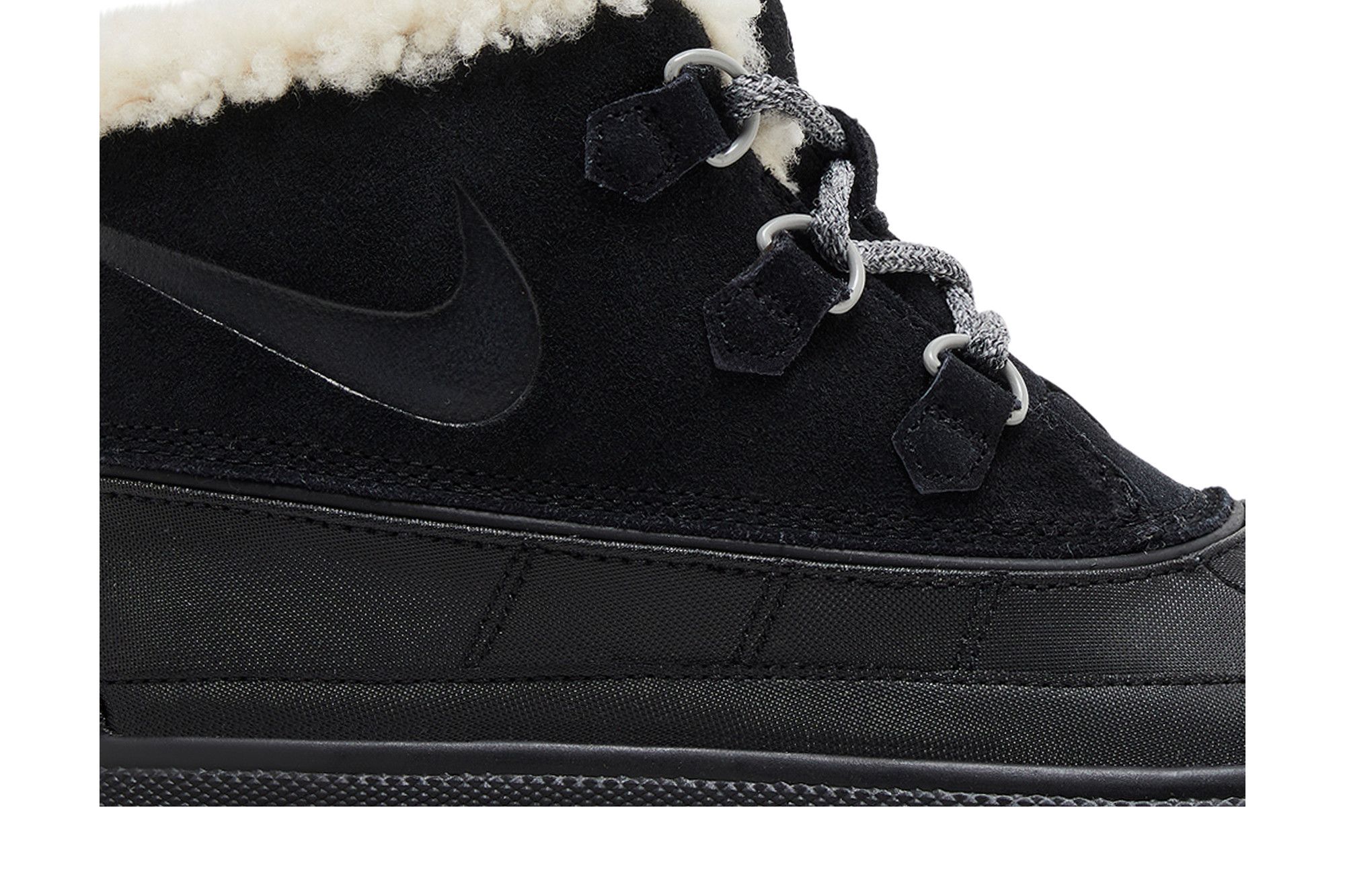 Nike chukka boots sales