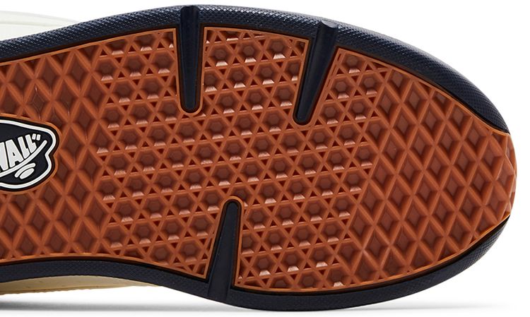 Vans Rowley XLT VCU White Navy