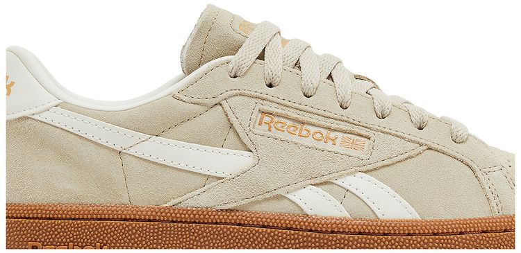 Wmns Club C Grounds UK Classic Beige Chalk Gum