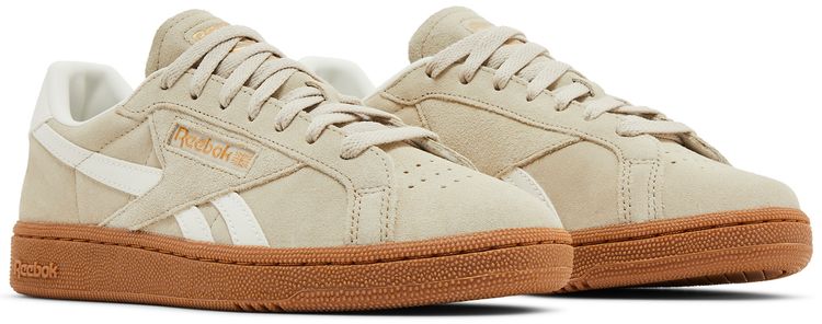 Wmns Club C Grounds UK Classic Beige Chalk Gum