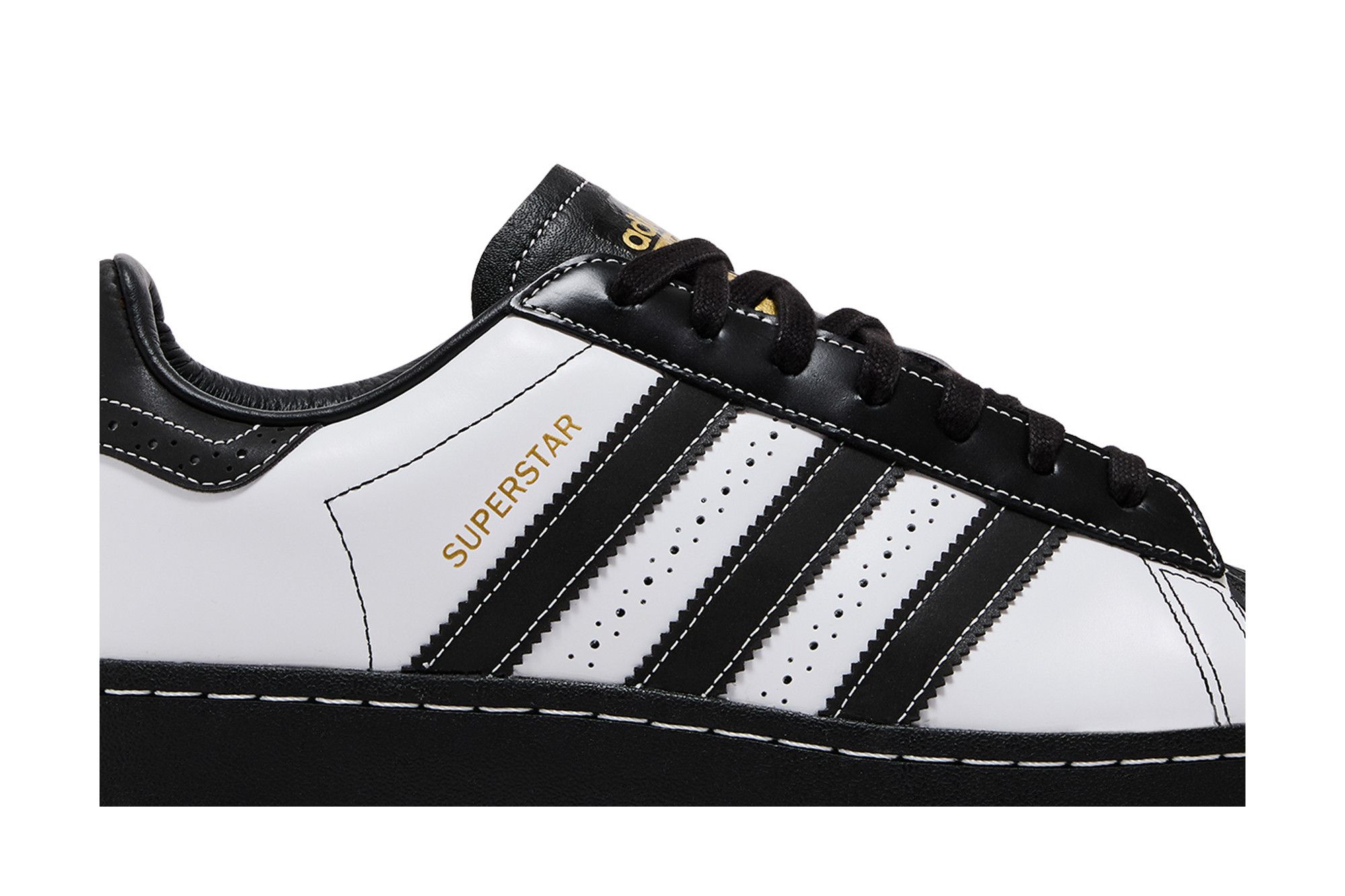 Buy Superstar XLG White Black Toe IE8409 GOAT NL