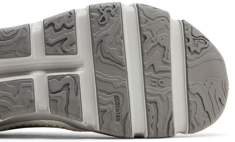 ON Cloudaway Asphalt Ivory