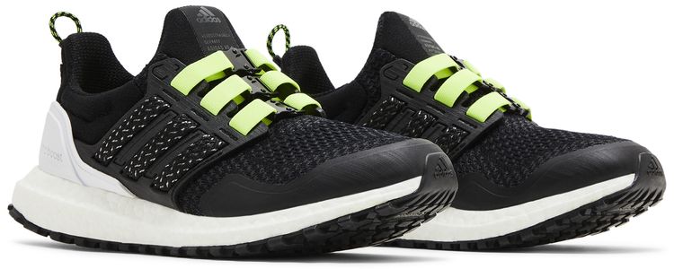 Adidas Wmns UltraBoost 10 Black Lucid Lemon