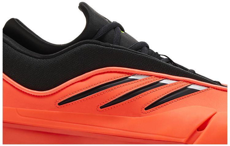 Dame 9 Solar Red