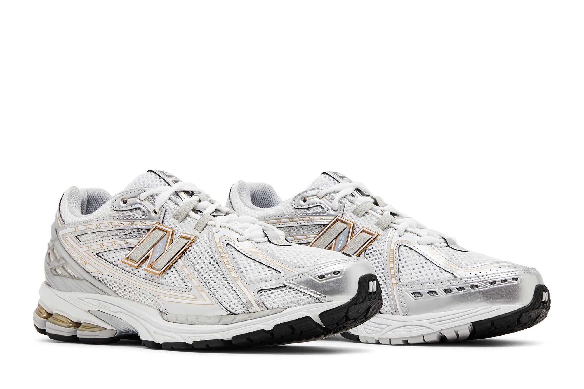 Size 10.0 1906R 'White Silver Metallic'