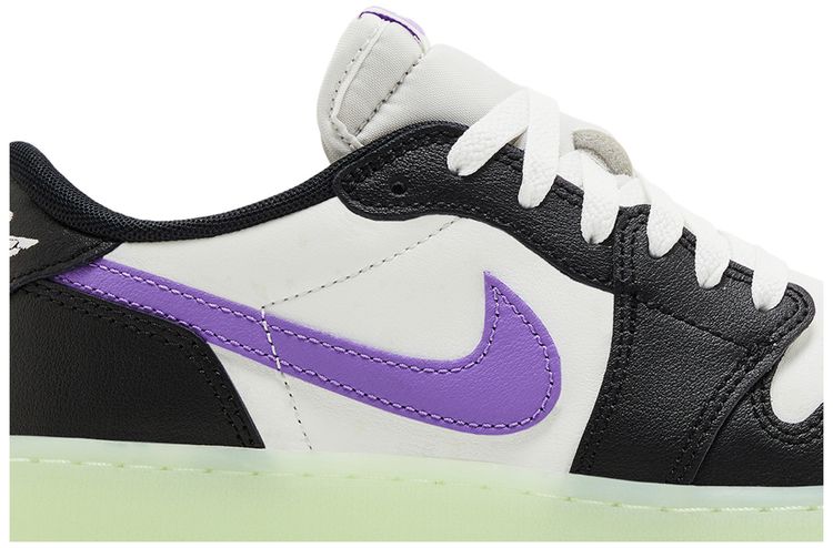 Air Jordan 1 Retro Low OG GS Black Raspberry