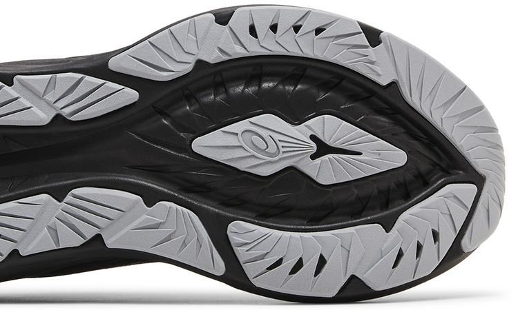 Asics Novablast 4 Black Graphite Grey