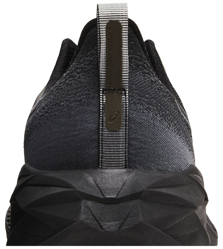Asics Novablast 4 Black Graphite Grey
