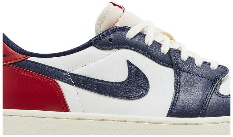 Air Jordan 1 Retro Low OG Howard University