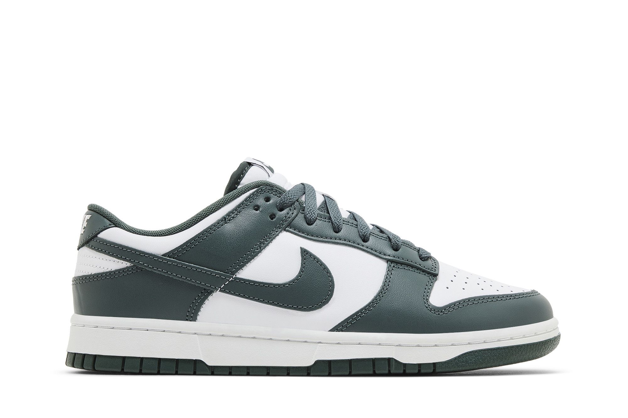 Buy Dunk Low 'Vintage Green' - DV0833 111 | GOAT