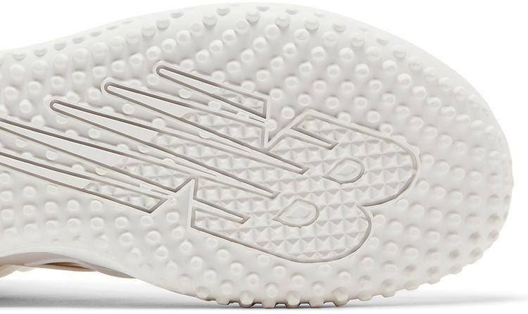 New Balance Ohtani 1 TF White Metallic Gold