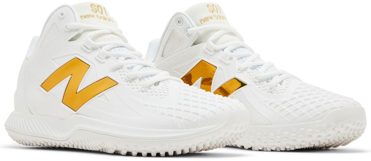 New Balance Ohtani 1 TF White Metallic Gold