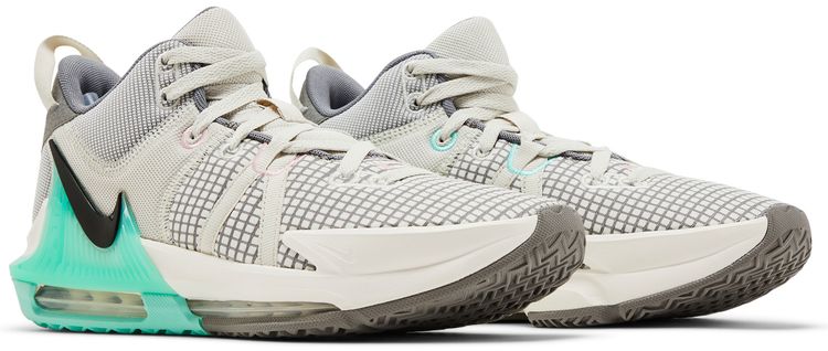 LeBron Witness 7 Flat Pewter Mint