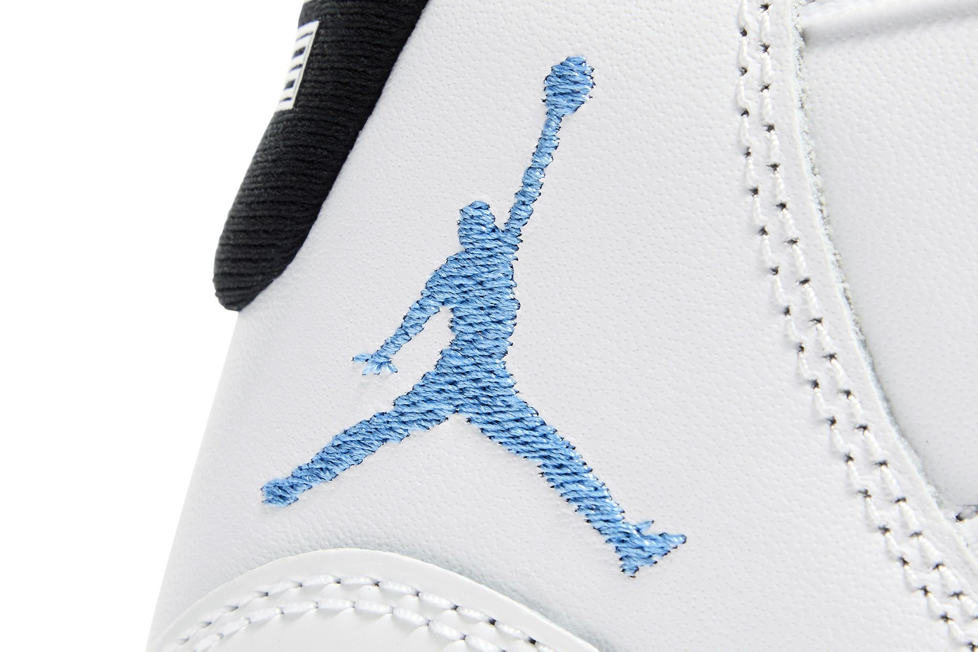 Buy Air Jordan 11 Retro 'Legend Blue / Columbia' 2024
