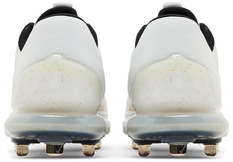 Nike Force Zoom Trout 7 Pro White Metallic Gold