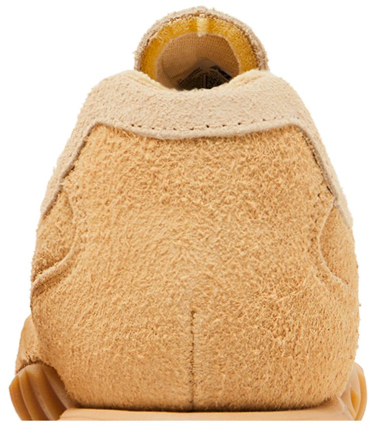 AURALEE x RC30 Tan