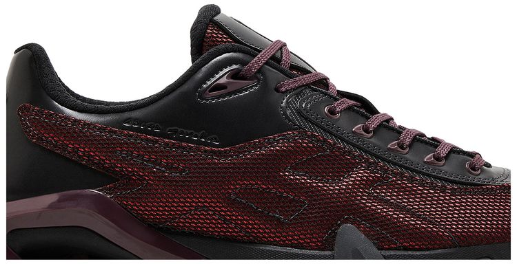 Kiko Kostadinov x Novalis Gel Teremoa Black Dahlia