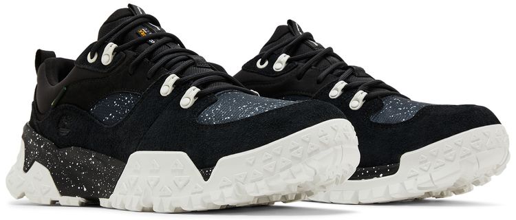Timberland White Mountaineering x Motion Scramble Black