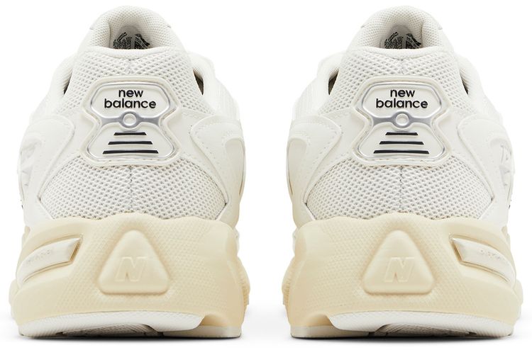 New Balance 725v1 Sea Salt Phantom Bone