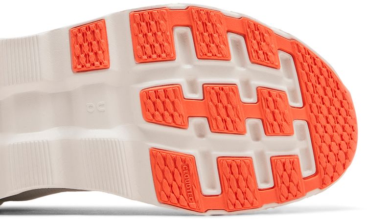 ON Wmns Cloudstratus 3 Undyed White Sand