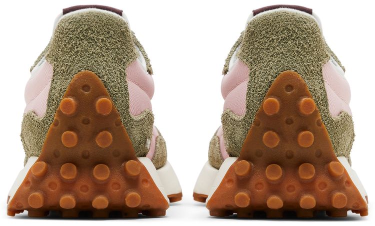 New Balance Wmns 327 Dark Olivine Licorice