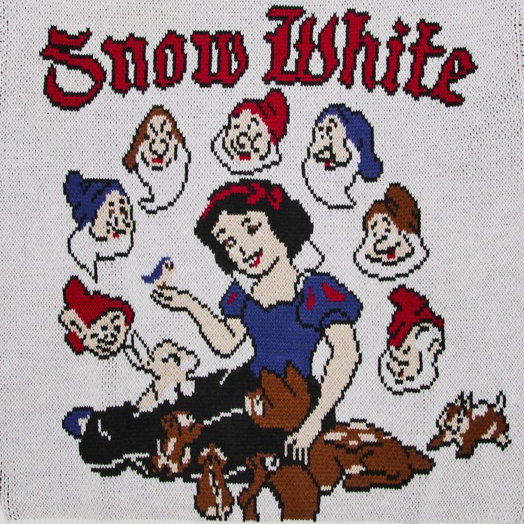 Supreme Snow White Sweater White
