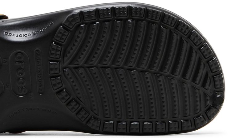 Pokemon x Crocs Classic Clog Charizard