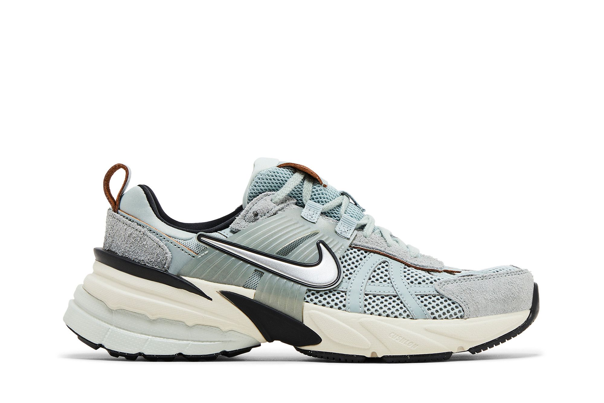 【NIKE】W NIKE V2K RUN Light Pumice Buy Wmns V2K Run 'Light Pumice' - FN6703 003 | GOAT