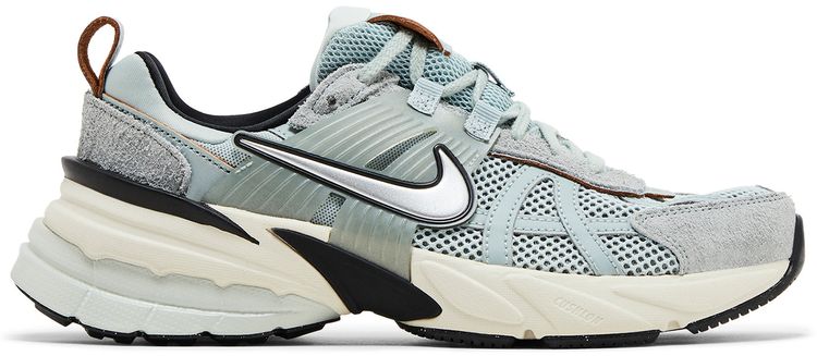 Nike Wmns V2K Run Light Pumice