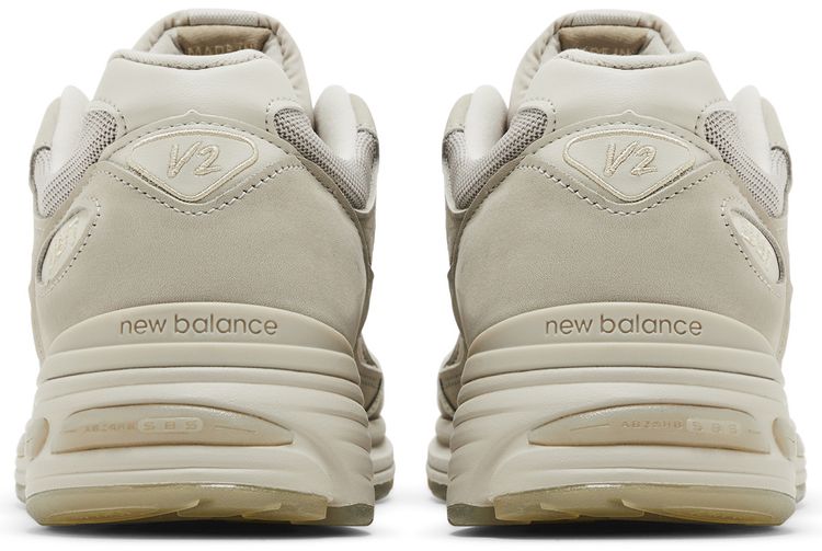 Stone Island x 991v2 Made in England Ghost Pack   Beige
