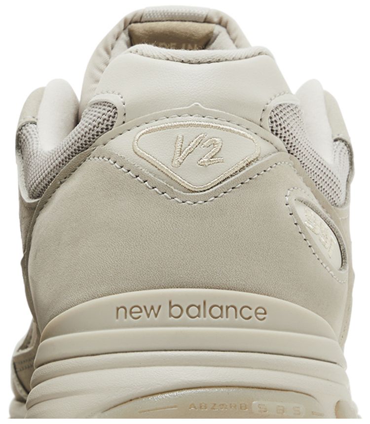 Stone Island x 991v2 Made in England Ghost Pack   Beige