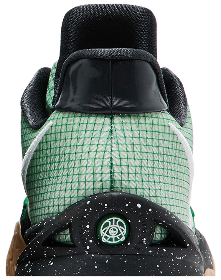 Kyrie Low 4 EYBL Academy PE