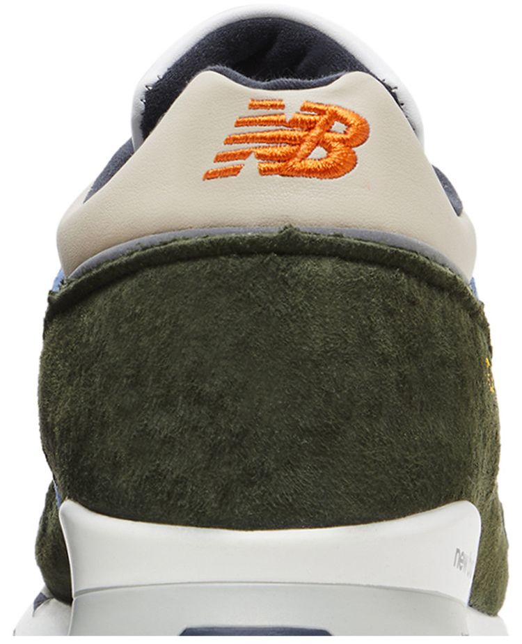 1500 Made in England Evergreen Lake