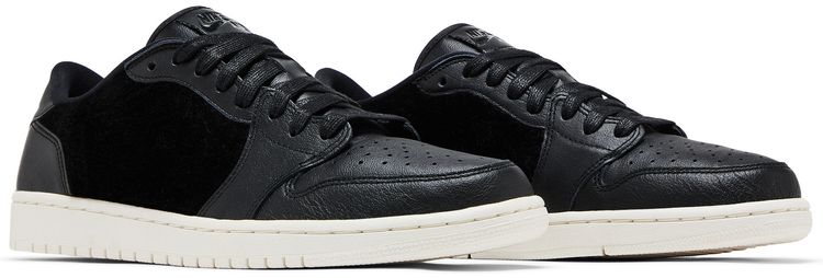 Wmns Air Jordan 1 Retro Low NS Black