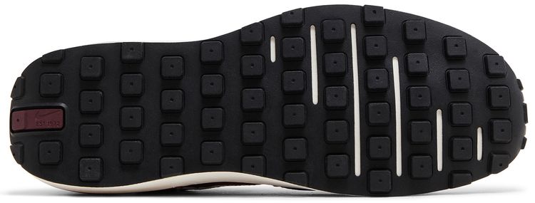 Nike Wmns Waffle One SE Burgundy Crush