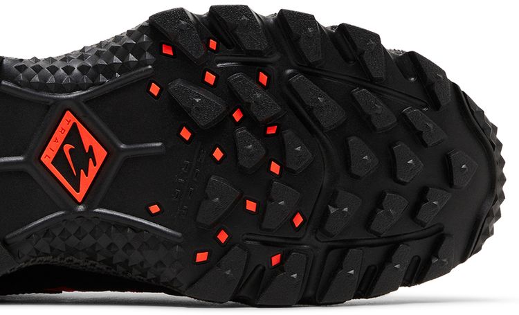 Air Humara Black Bright Crimson