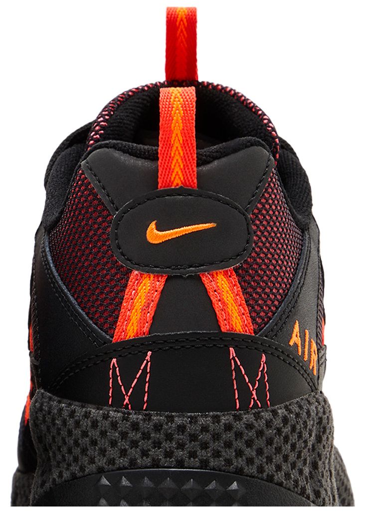 Air Humara Black Bright Crimson