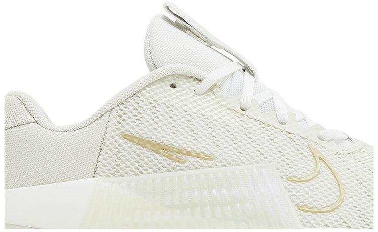 Nike Wmns Metcon 9 Premium Sea Glass Metallic Gold