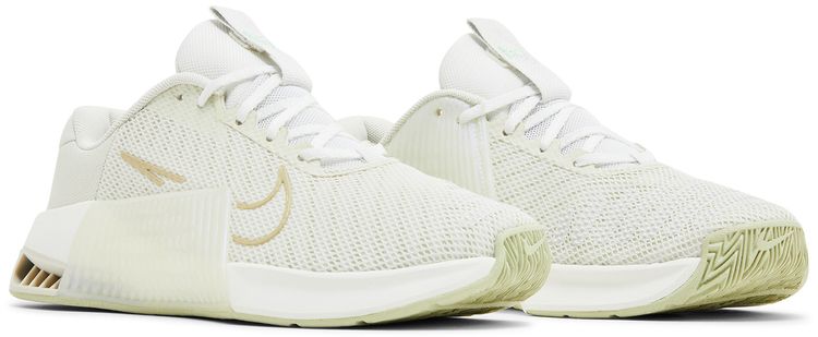 Nike Wmns Metcon 9 Premium Sea Glass Metallic Gold