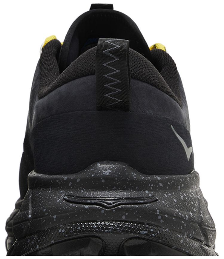 HOKA Tor Summit Black