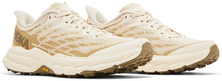 HOKA Speedgoat 5 Vanilla Wheat