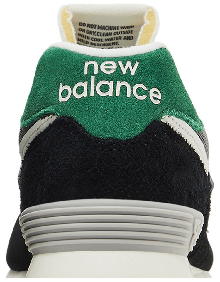 New Balance Wmns 574 Black Classic Pine