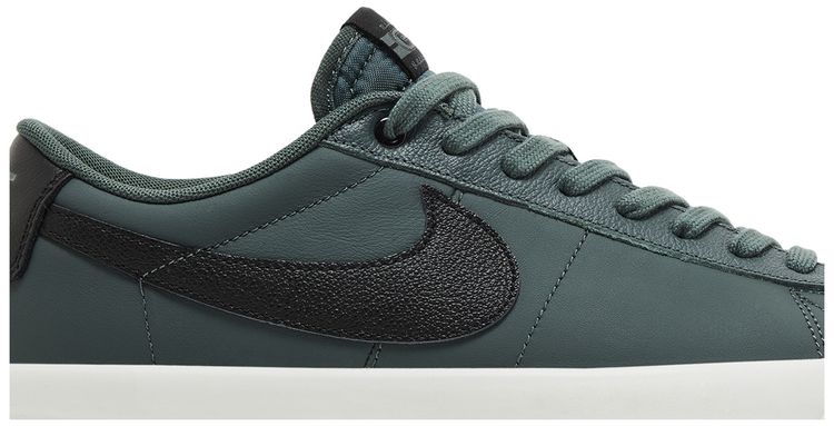 Nike Zoom Blazer Low Pro GT SB Vintage Green