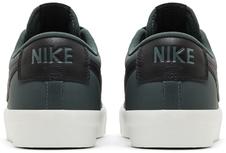 Nike Zoom Blazer Low Pro GT SB Vintage Green