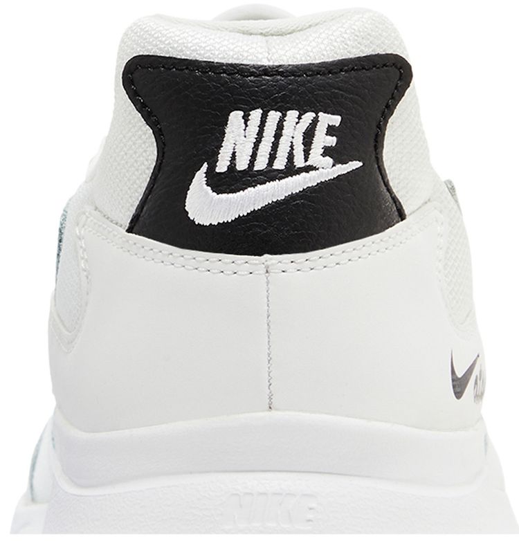 Nike Atsuma White