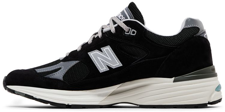 New Balance 991v2 Made in England Black