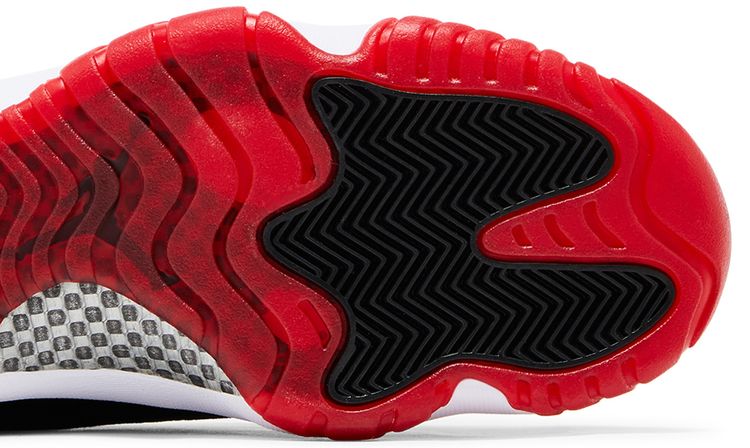 Wmns Air Jordan 11 Retro Bred Velvet